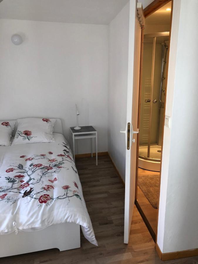 La Maisonnette Auvergnate Vertaizon Экстерьер фото